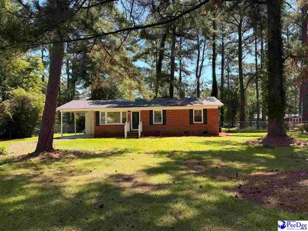 2104 New Hope Dr, Florence, SC 29501