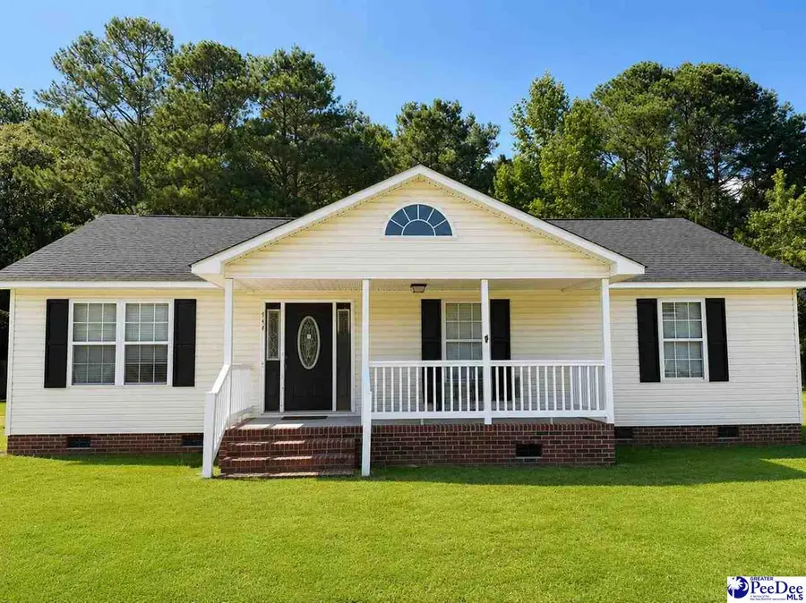 744 Davis St, Lamar, SC 29069 - #3