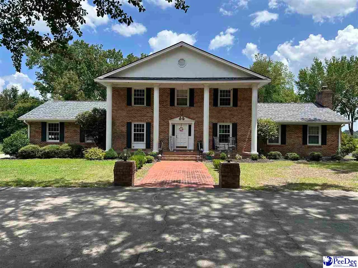 708 Lakeshore Drive, Bennettsville, SC 29512 - #1