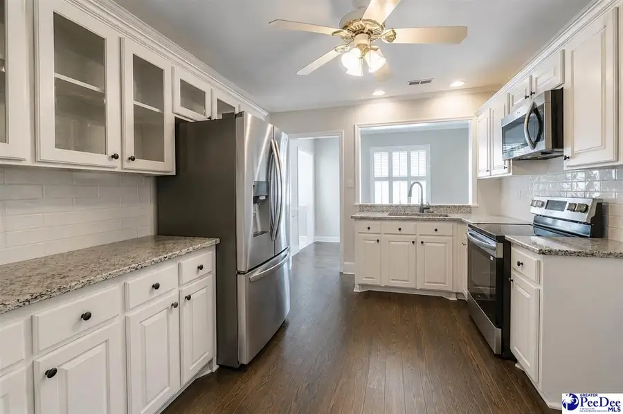 127 S 2nd Ave, Lake City, SC 29560 - #3