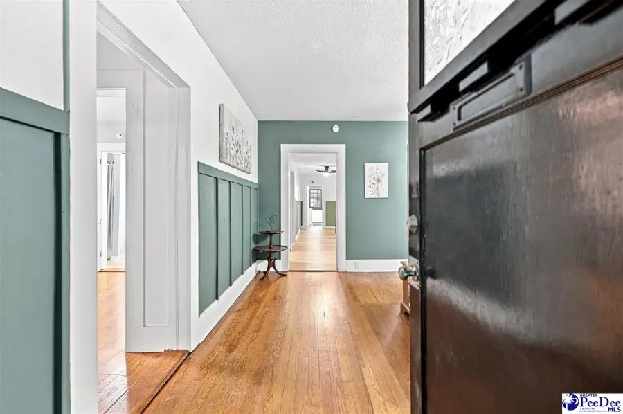222 E Wine St, Mullins, SC 29574 - #3