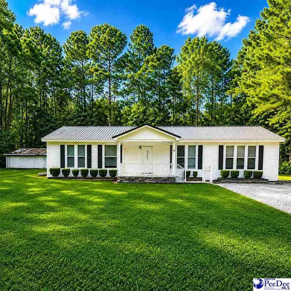 4504 Spring Hill Rd, Florence, SC 29501