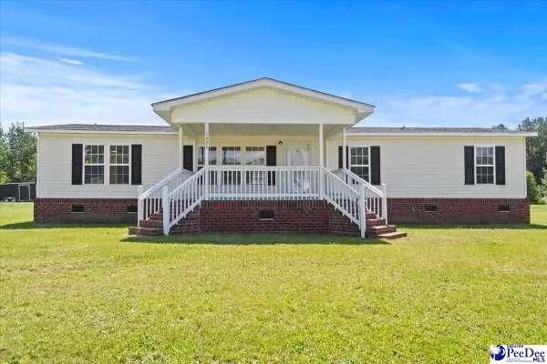 1423 Thompson Drive, Dillon, SC 29536