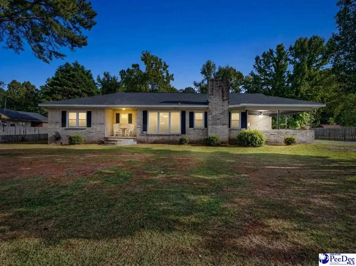 401 Limit St, Darlington, SC 29532 - #1