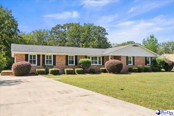 222 Brantley Dr, Hartsville, SC 29550