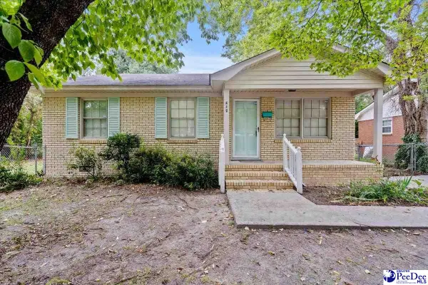 218 Davis St, Darlington, SC 29532