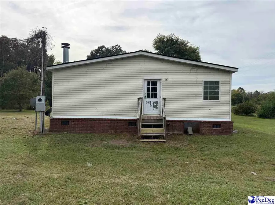 148 Centerville Rd, Hartsville, SC 29550 - #2