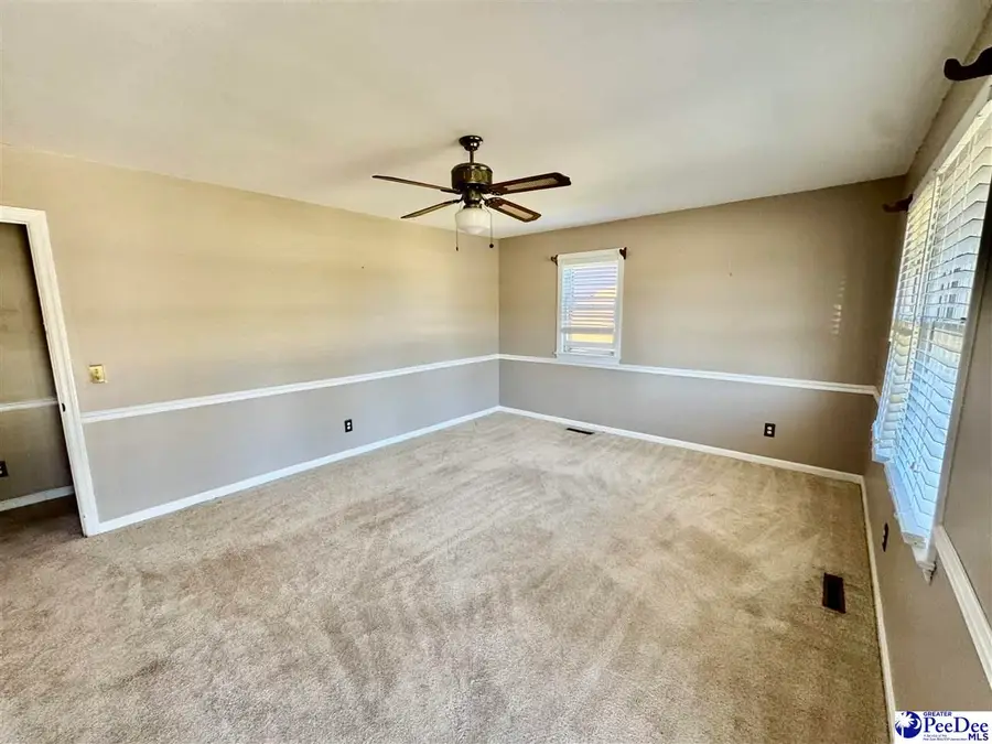 1422 E Harrison Street, Dillon, SC 29536 - #3