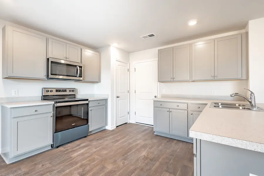 264 Walters Road, Holly Hill, SC 29059 - Image #2