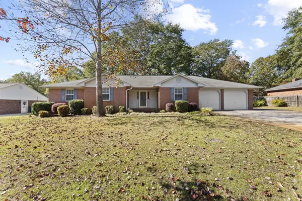 1390 Kentwood Drive, Sumter, SC 29154