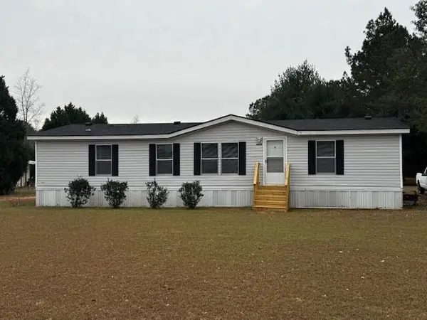 6430 Legendary Lane, Wedgefield, SC 29168