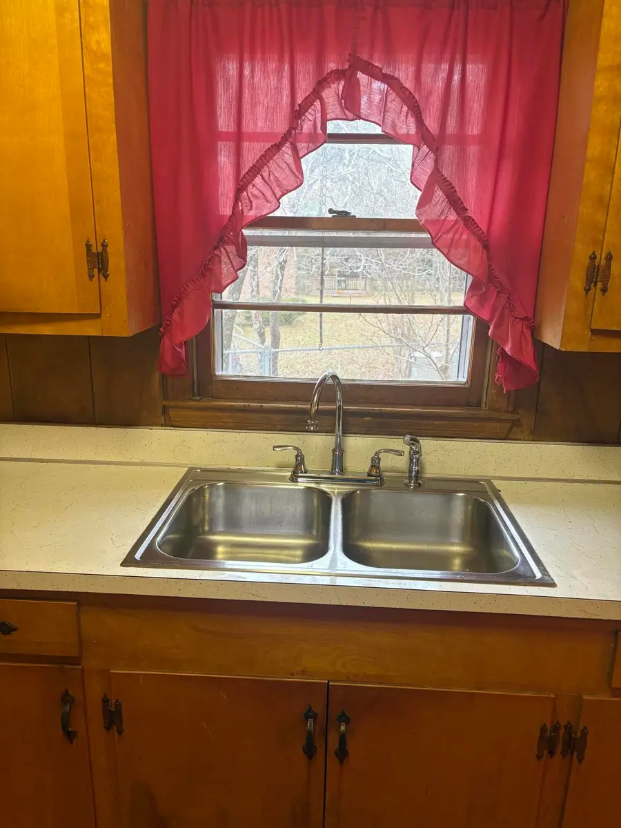 1093 Sterling Street, Sumter, SC 29153 - Image #3