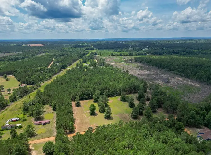 2105 Erica Lane, Wedgefield, SC 29168 - Image #3