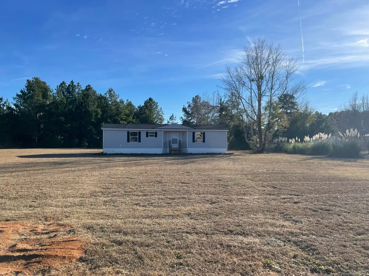 6250 Cougar Way, Wedgefield, SC 29168 - Image #1