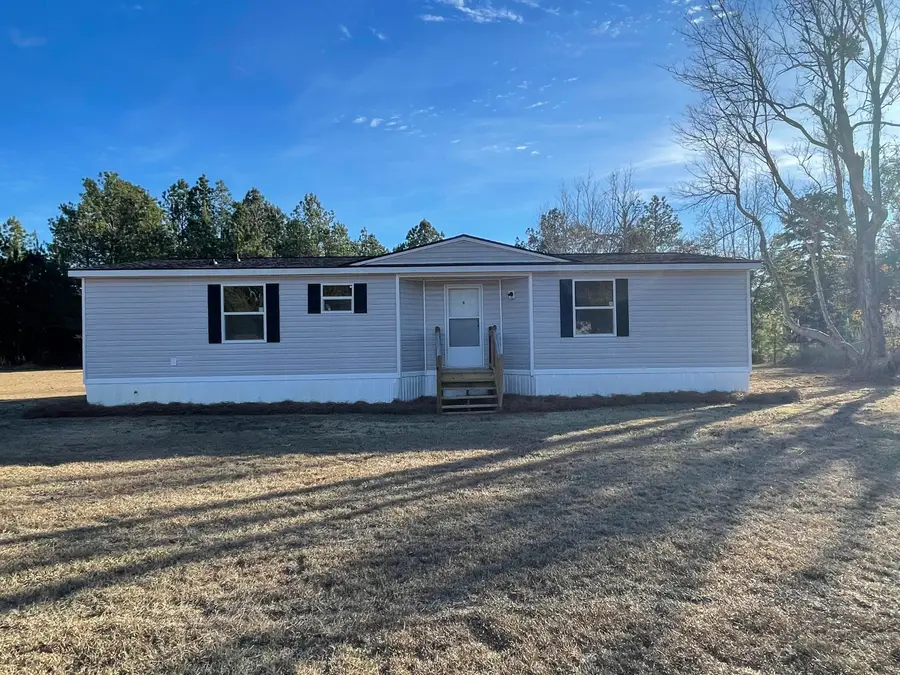 6250 Cougar Way, Wedgefield, SC 29168 - Image #2