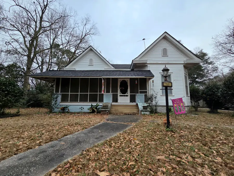 316 Durant Street, Bishopville, SC 29010 - Image #2