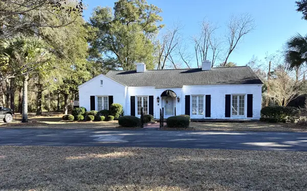 43 S Church Street, Summerton, SC 29148