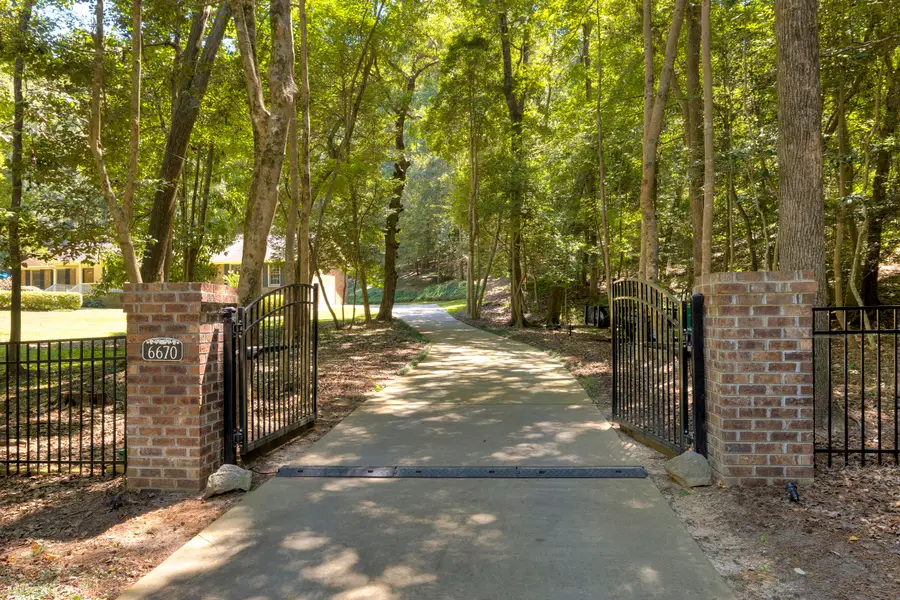 6670 Kings Grant Way, Dalzell, SC 29040 - #2