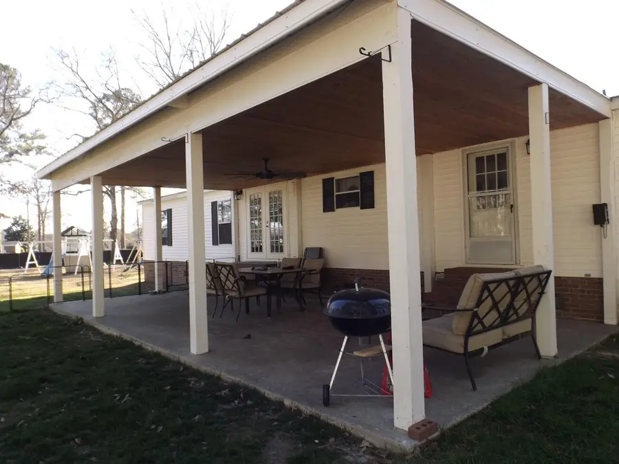 1198 Moultrie Drive, Manning, SC 29102 - #3