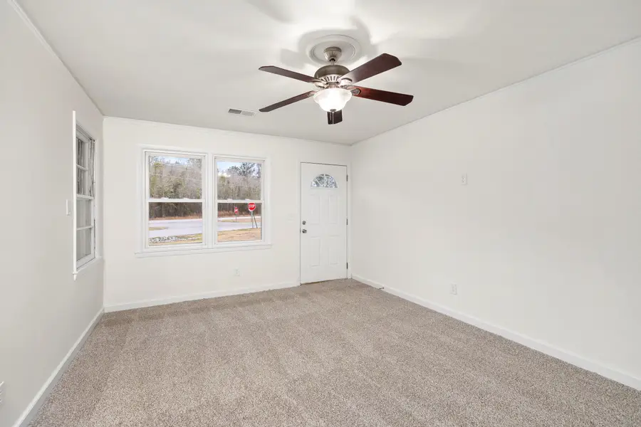 735 E Charlotte Avenue, Sumter, SC 29150 - #2