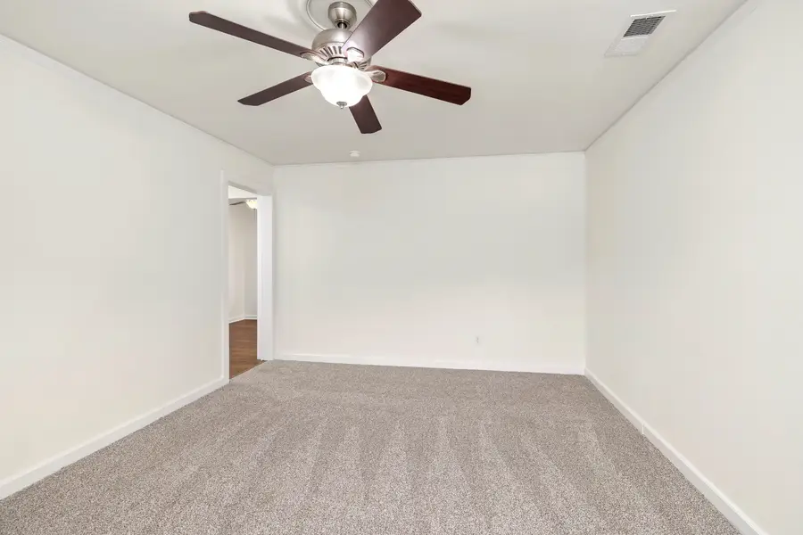 735 E Charlotte Avenue, Sumter, SC 29150 - #3