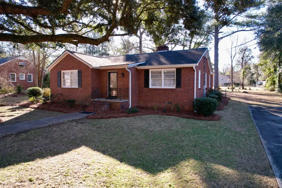 517 Singleton Avenue, Kingstree, SC 29556 - #3