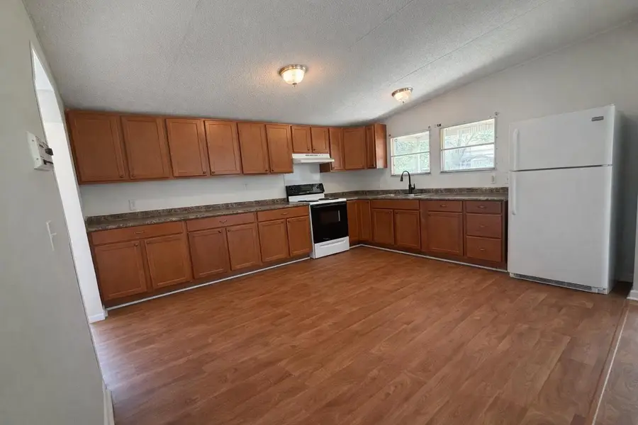 1229 Wyboo Avenue, Manning, SC 29102 - #2