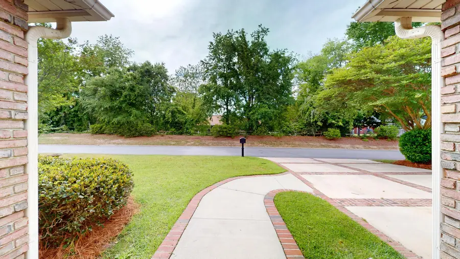 920 W Glouchester Drive, Sumter, SC 29150 - #2