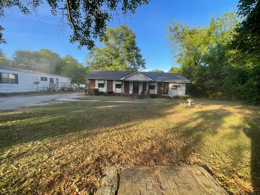 740 Railroad Avenue, Elloree, SC 29047 - #2