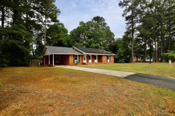 807 N Guignard Drive, Sumter, SC 29150