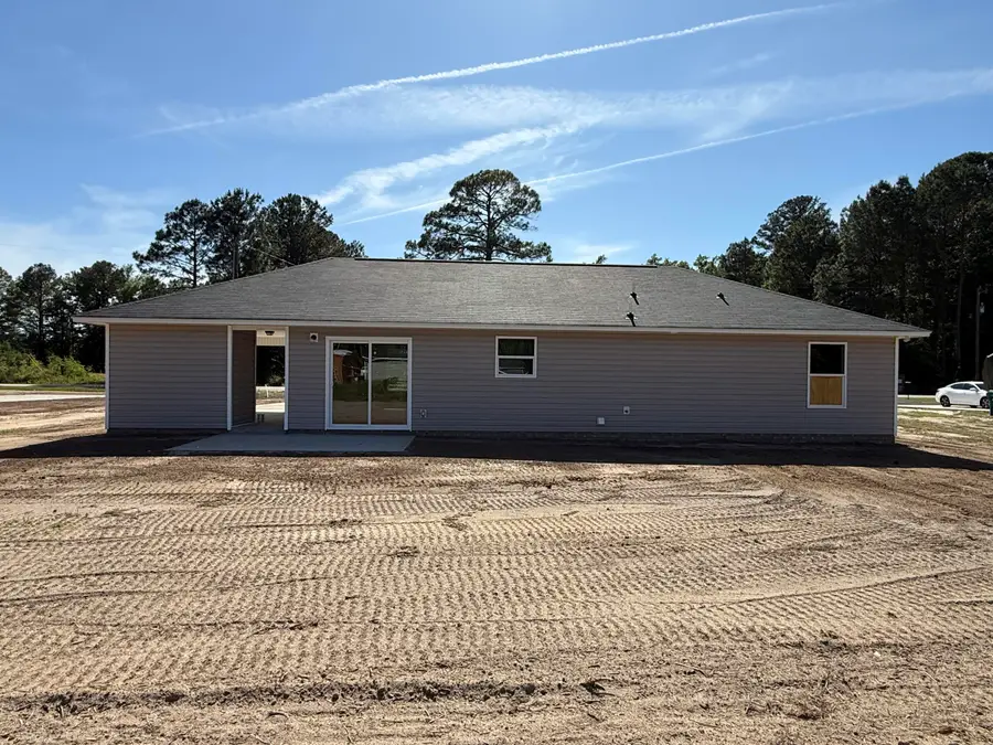305 S Hampton Street, Pinewood, SC 29125 - #3