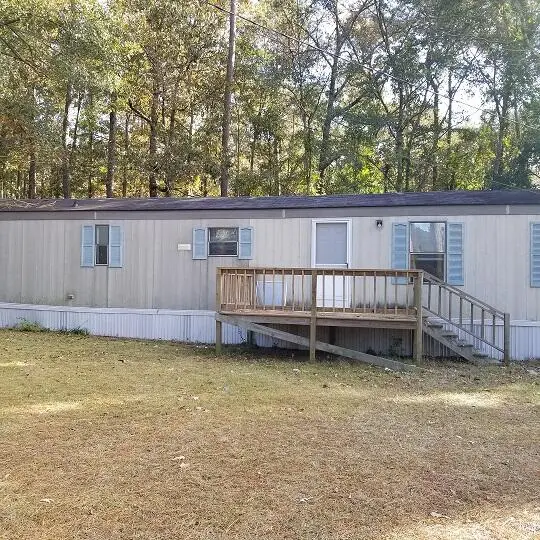 1464 Kenwood Road, Manning, SC 29102