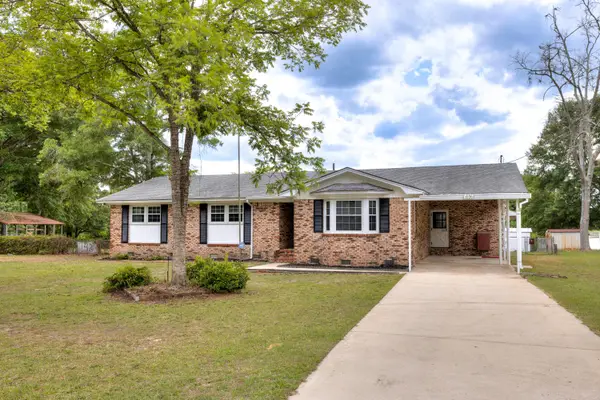 4136 N Lake Cherryvale Drive, Sumter, SC 29154