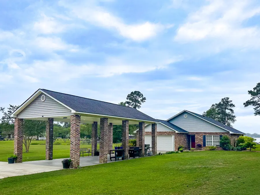 1088 Shore Drive, Manning, SC 29102 - #2