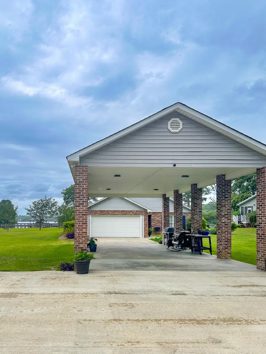 1088 Shore Drive, Manning, SC 29102 - #3