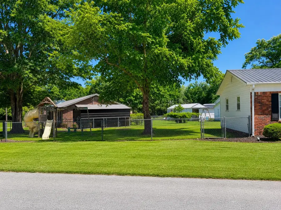 1075 Sullivan Street, Turbeville, SC 29162 - #3