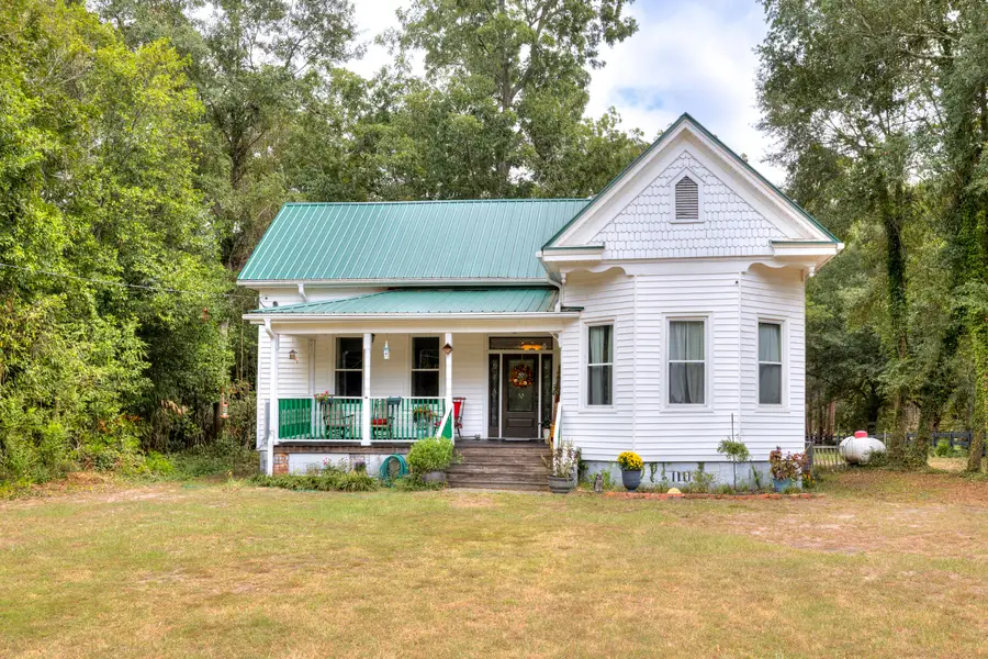 116 W Sumter Street W, Mayesville, SC 29104 - #3
