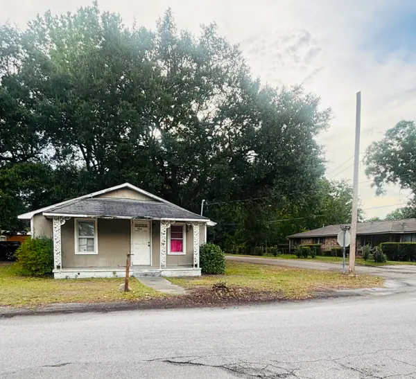 326 , 324 Pinson Street, Sumter, SC 29150