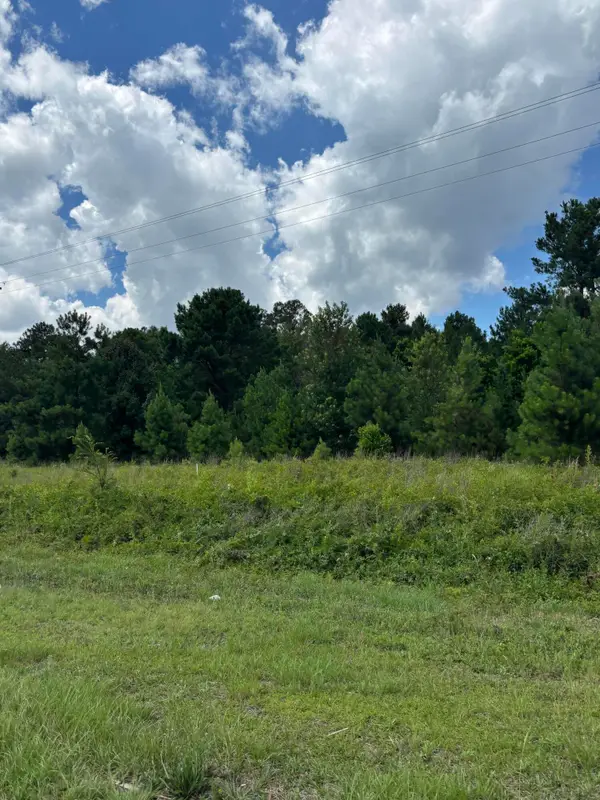 4315 Thomas Sumter Highway, Dalzell, SC 29040