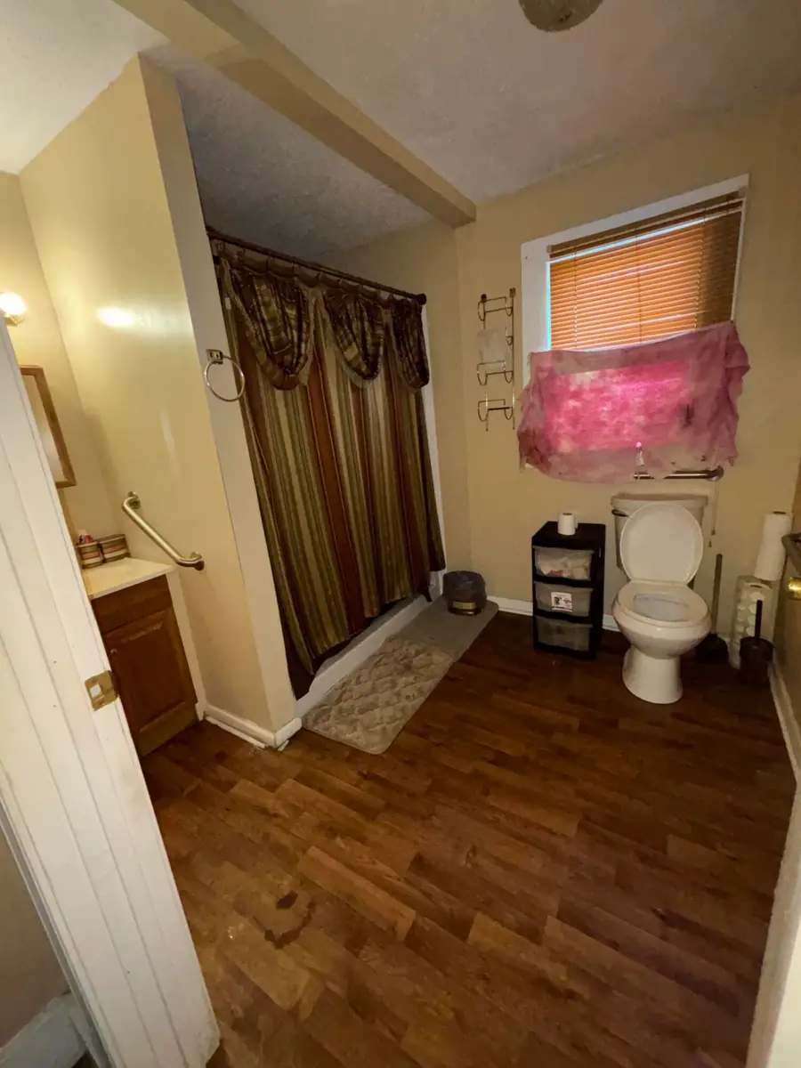 313 W Oakland Avenue, Sumter, SC 29150 - #3