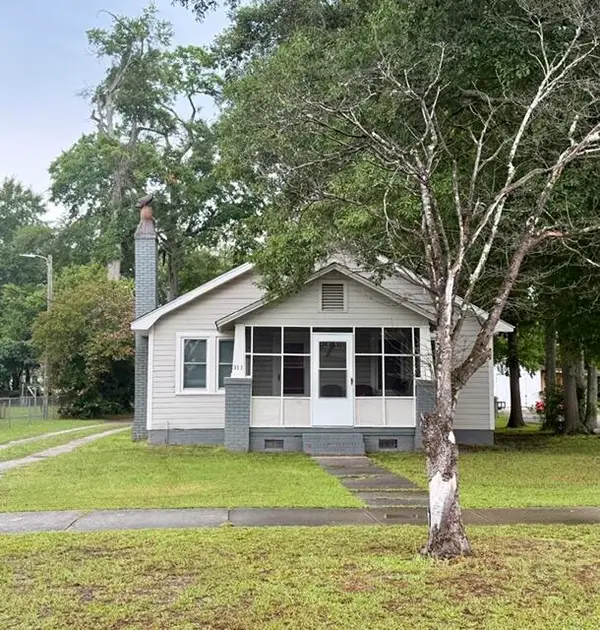311 W Oakland Avenue, Sumter, SC 29150