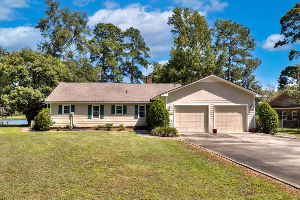 2166 Lake Shore Drive, Manning, SC 29102 - #1