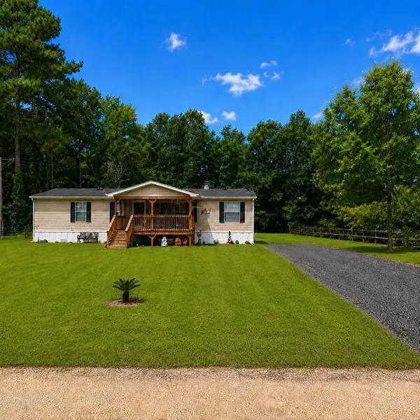 1086 Landing Road, Manning, SC 29102