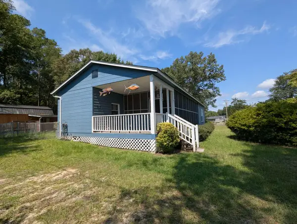 1386 Hobbs Drive, Summerton, SC 29148