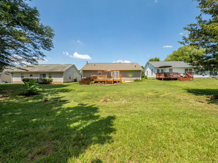 361 Split Oak Lane, Inman, SC 29349 - Image #2