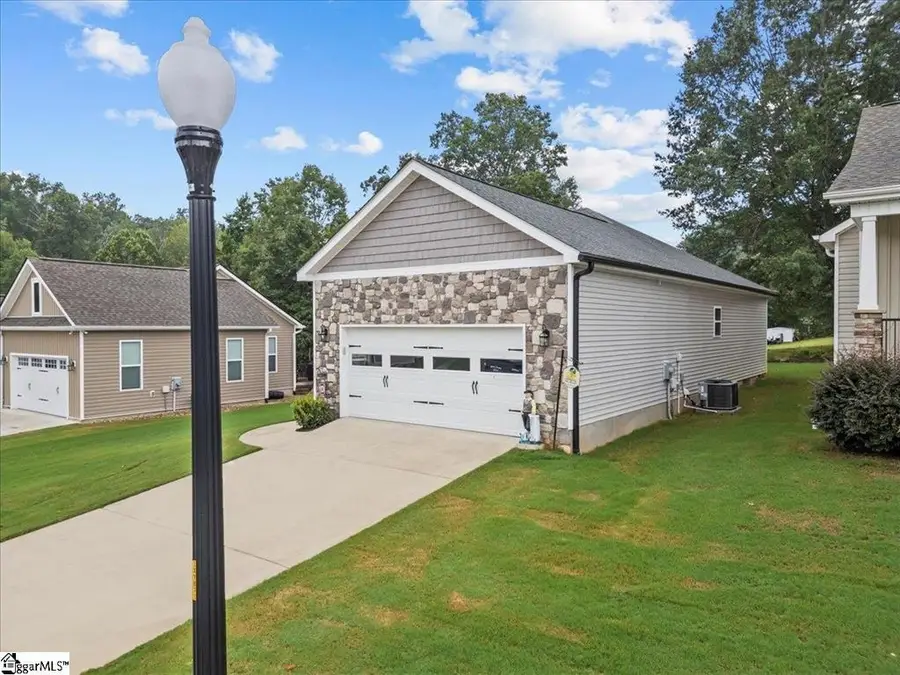 166 Page Creek Boulevard, Landrum, SC 29356 - Image #3