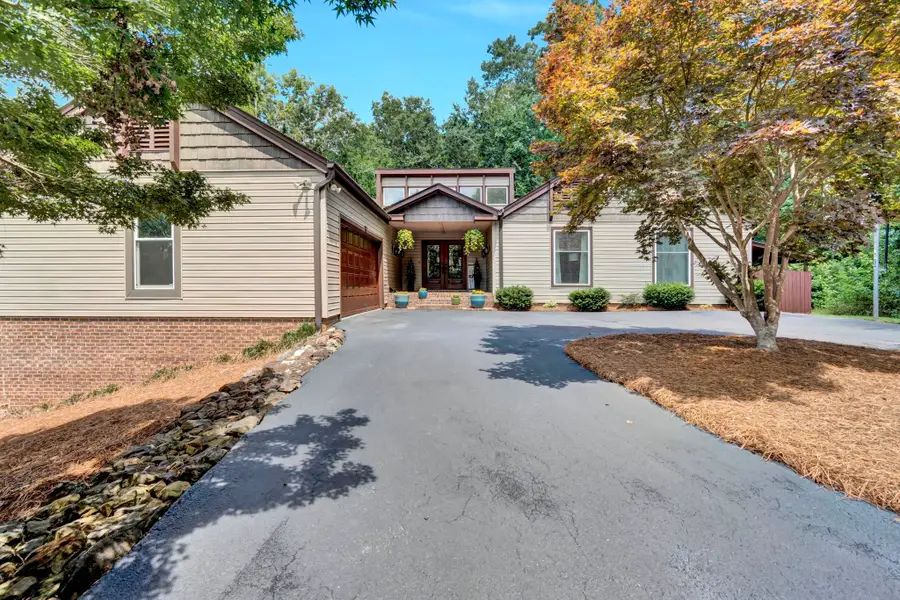 386 Valley View Drive, Woodruff, SC 29388 - Image #2