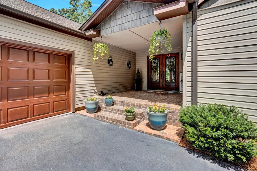 386 Valley View Drive, Woodruff, SC 29388 - Image #3