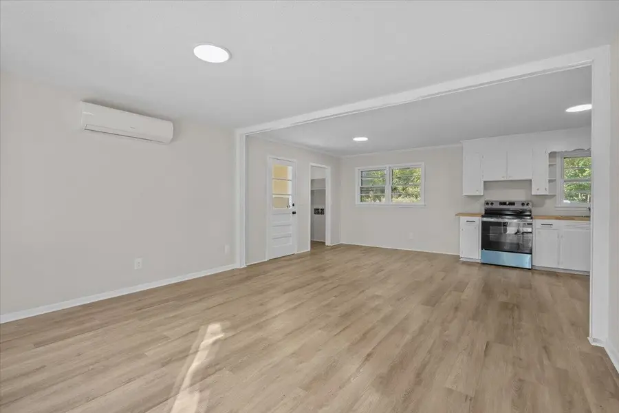 108 Lakeview Drive, Landrum, SC 29356 - #2