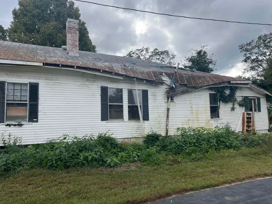 324 Irby Avenue Extension, Laurens, SC 29360 - Image #2